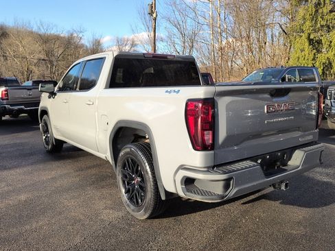 Used 2024 GMC Sierra 1500 Elevation image 3