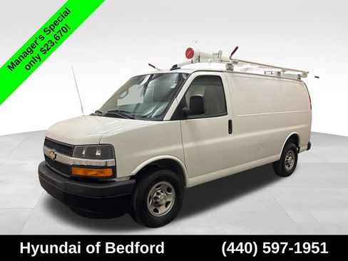 Used 2023 Chevrolet Express 2500 w/ Driver Convenience Package RWD image 1