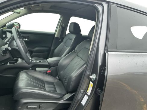 Used 2023 Honda HR-V EX-L image 9