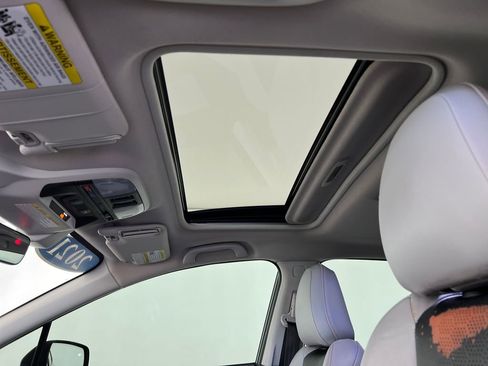 Used 2021 Subaru Crosstrek 2.5i Limited w/ Moonroof Package 1 image 23