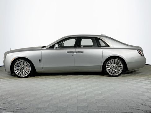 Certified 2026 Rolls-Royce Ghost AWD/4WD image 3
