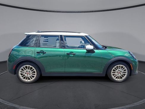 Used 2025 MINI Cooper S FWD image 27