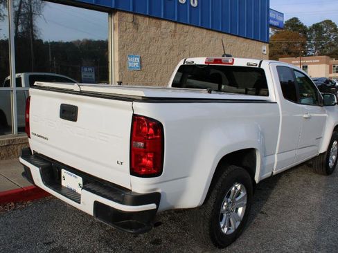Used 2022 Chevrolet Colorado LT w/ Fleet Safety Package image 8