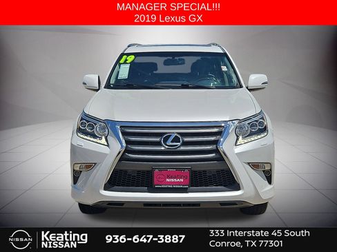 Used 2019 Lexus GX 460 Premium AWD/4WD image 2