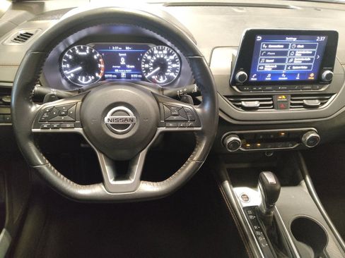 Used 2022 Nissan Altima 2.5 SR FWD image 22