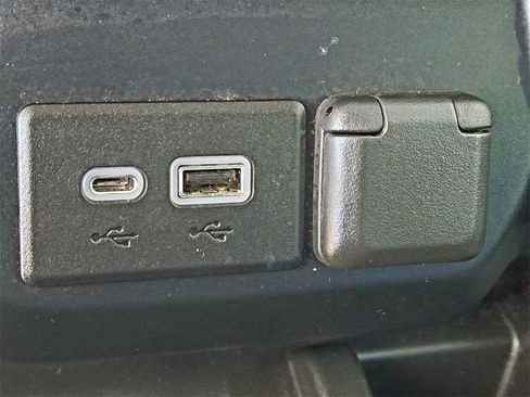 Used 2021 GMC Sierra 1500 Denali w/ Denali Ultimate Package image 22