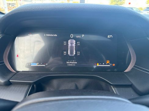 Used 2023 Jeep Grand Cherokee Altitude AWD/4WD image 9