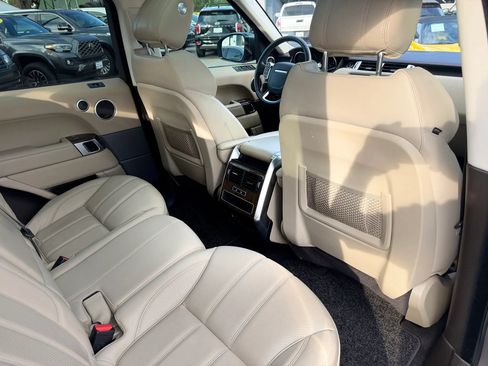 Used 2016 Land Rover Range Rover Sport HSE AWD/4WD image 19