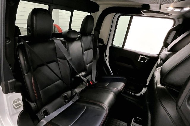 Used 2023 Jeep Gladiator Rubicon w/ LED Lighting Group AWD/4WD image 24