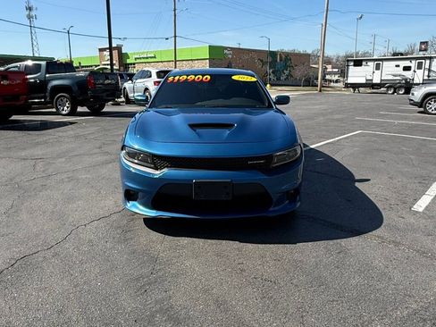 Used 2022 Dodge Charger GT image 4