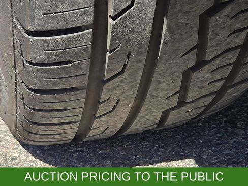 Used 2025 BMW X5 xDrive50e AWD/4WD image 11