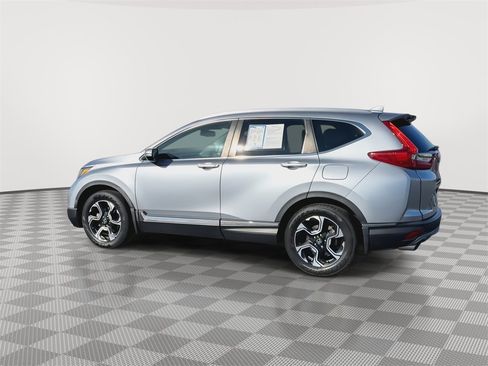 Used 2018 Honda CR-V Touring image 6