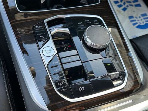 Certified 2024 BMW X5 xDrive50e w/ M Sport Package image 29