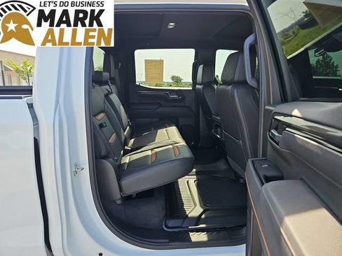 Used 2025 GMC Sierra 1500 AT4 AWD/4WD image 27