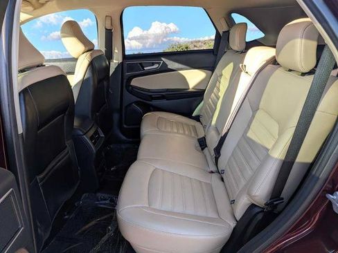 Certified 2022 Ford Edge SEL w/ Convenience Package AWD/4WD image 16