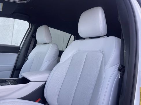 New 2026 Jeep Cherokee Laredo AWD/4WD image 17