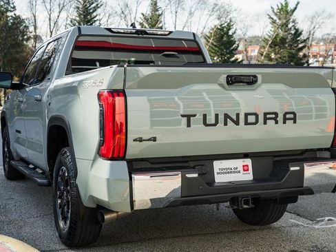 Used 2022 Toyota Tundra SR5 w/ TRD Off-Road Premium Package image 5