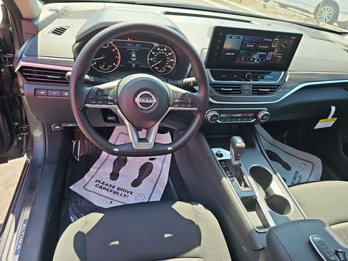 New 2026 Nissan Altima 2.5 SV w/ SV Special Edition Package FWD image 21