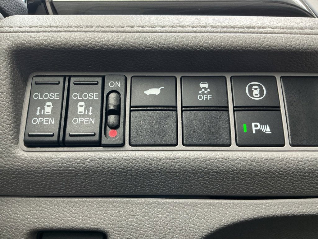 Used 2021 Honda Odyssey Elite image 29