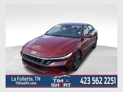 Used 2025 Hyundai Elantra SEL