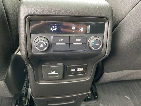 Used 2022 GMC Acadia AT4 AWD/4WD image 22