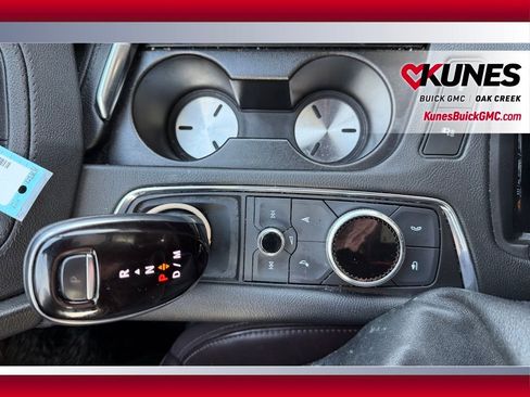 Used 2022 Cadillac XT6 Premium Luxury image 26