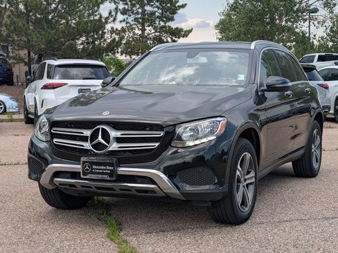 Certified 2019 Mercedes-Benz GLC 300 4MATIC image 3
