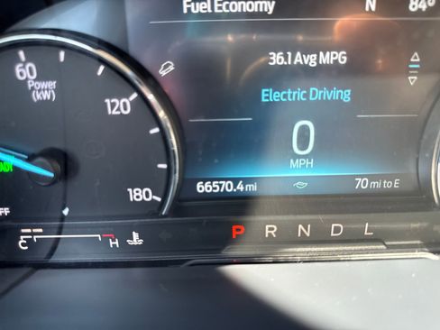 Used 2022 Ford Escape SEL FWD image 16