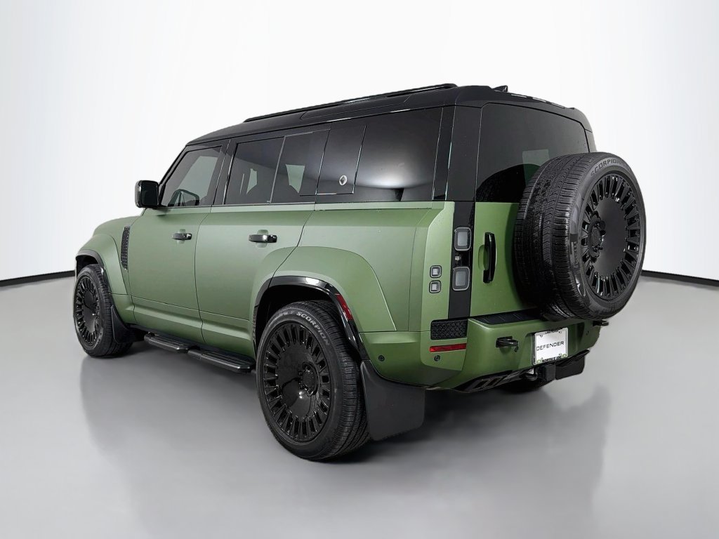 Used 2026 Land Rover Defender 110 OCTA AWD/4WD image 7