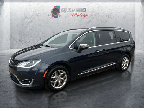 Used 2020 Chrysler Pacifica Limited w/ Advanced Safetytec Group image 1