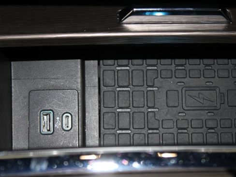 Used 2024 Ford Expedition Limited AWD/4WD image 54