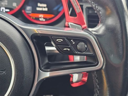 Used 2016 Porsche Macan S image 27