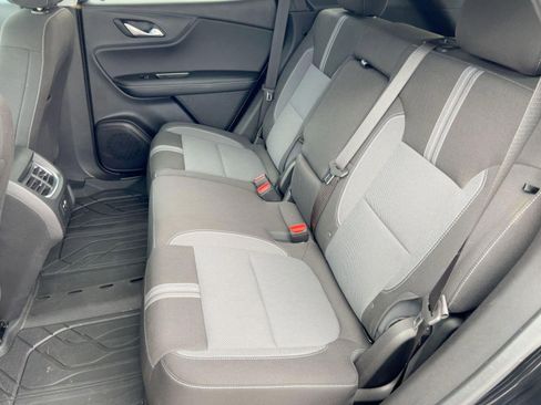 Certified 2023 Chevrolet Blazer LT w/ Convenience Package image 14