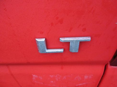 Used 2022 Chevrolet Silverado 3500 LT image 16