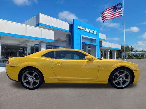 Used 2014 Chevrolet Camaro LT w/ RS Package RWD image 2