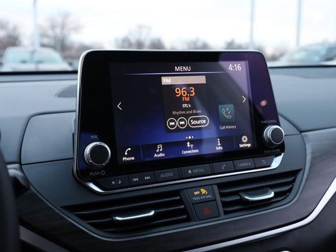 New 2025 Nissan Altima 2.5 SV image 11