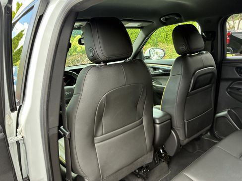 Used 2024 Chevrolet TrailBlazer ACTIV w/ Convenience Package FWD image 15