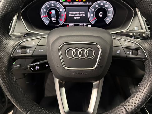 Used 2025 Audi Q5 2.0T Premium Plus w/ Premium Plus Package AWD/4WD image 22