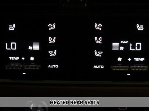 Used 2022 Porsche Cayenne Platinum Edition AWD/4WD image 10