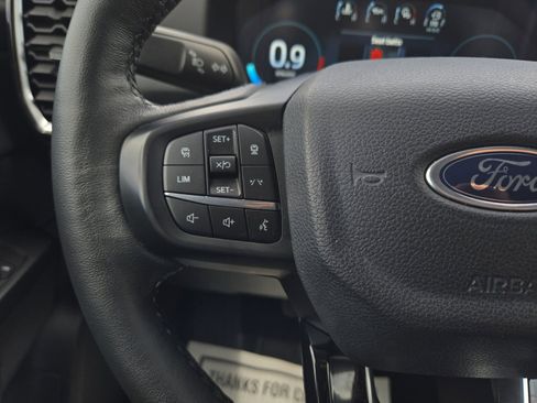 Used 2024 Ford Ranger Lariat w/ FX4 Off-Road Package AWD/4WD image 15