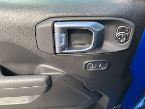 New 2026 Jeep Wrangler Rubicon image 12