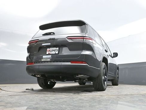 New 2026 Jeep Grand Cherokee L Limited AWD/4WD image 44