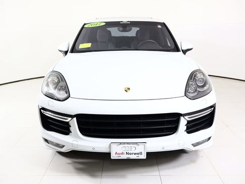 Used 2017 Porsche Cayenne GTS image 12