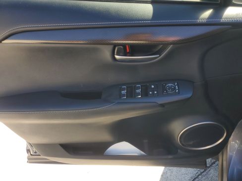 Used 2020 Lexus NX 300 FWD image 19