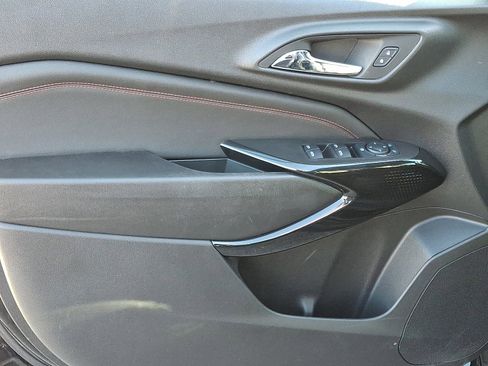 Used 2025 Chevrolet Trax RS w/ Driver Confidence Package image 13