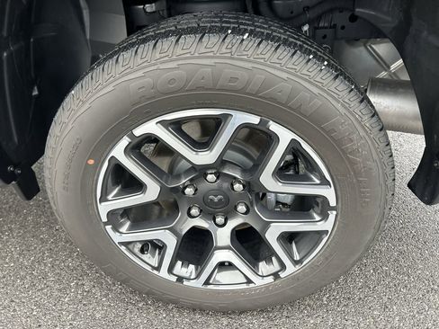 Used 2026 RAM 1500 Laramie image 10