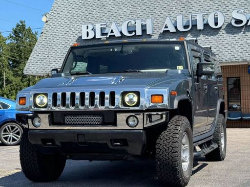 Used 2006 HUMMER H2 image 2
