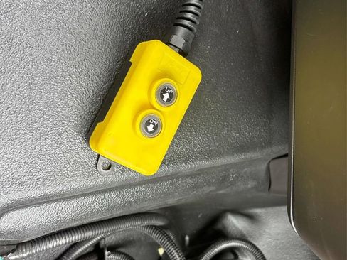 New 2025 GMC Sierra 3500 Pro w/ Convenience Package image 11