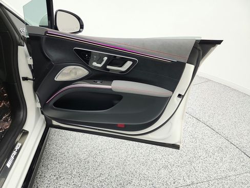 Certified 2023 Mercedes-Benz EQS AMG 4MATIC image 20