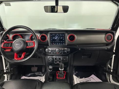 Used 2023 Jeep Wrangler Unlimited Sport AWD/4WD image 35